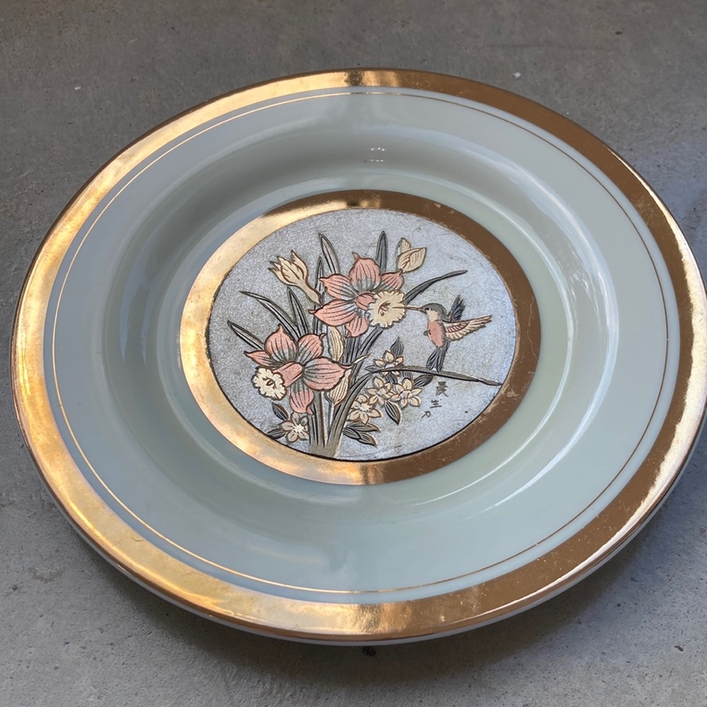 Asian chokin Art daffodil Plate with Gold Accents by hi mark. Ready to hang